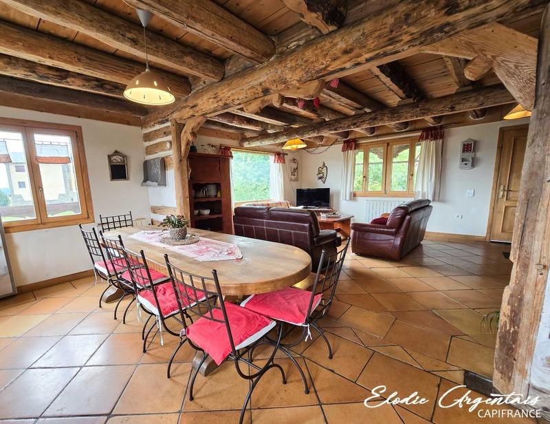 Châlet - 206 m² - 8 pièces