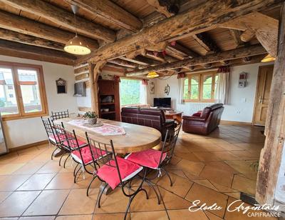 Châlet - 206 m² - 8 pièces