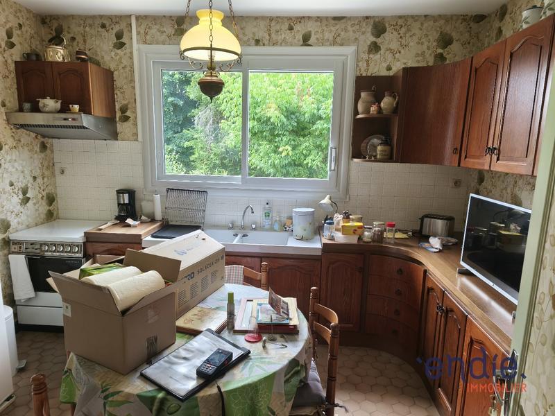 Maison - 176 m² - 9 pièces