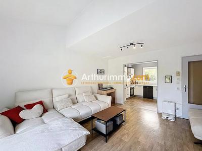 Maison - 83 m² - 4 pièces