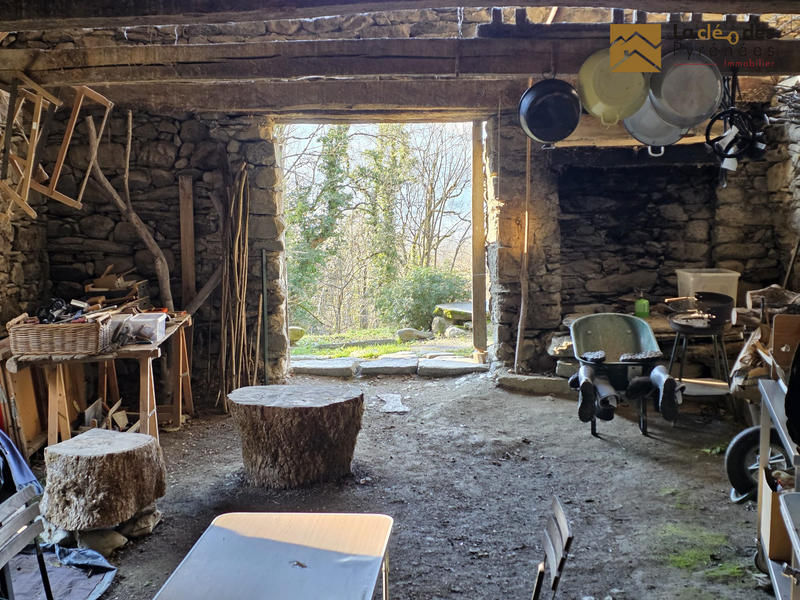 Maison ancienne - 80 m² - 1 pièce