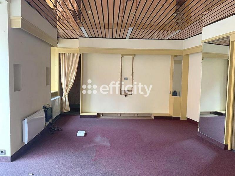 Immeuble - 100 m² - 6 pièces