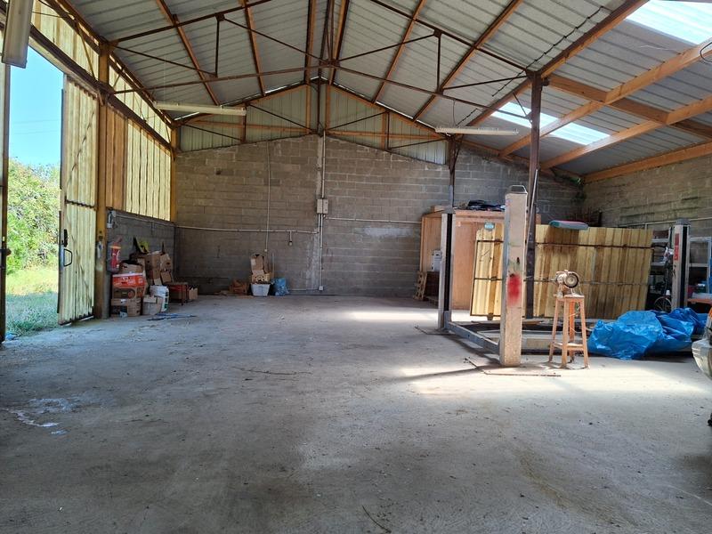 Grange - 175 m² - 1 pièce