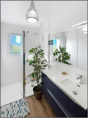 Maison - 85 m² - 4 pièces