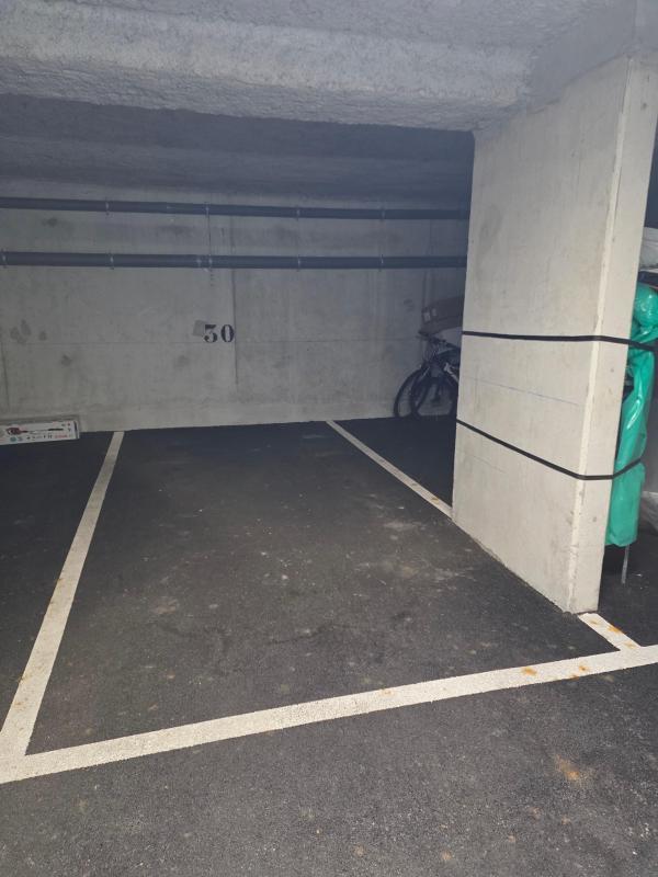 Parking / Garage - 15 m²