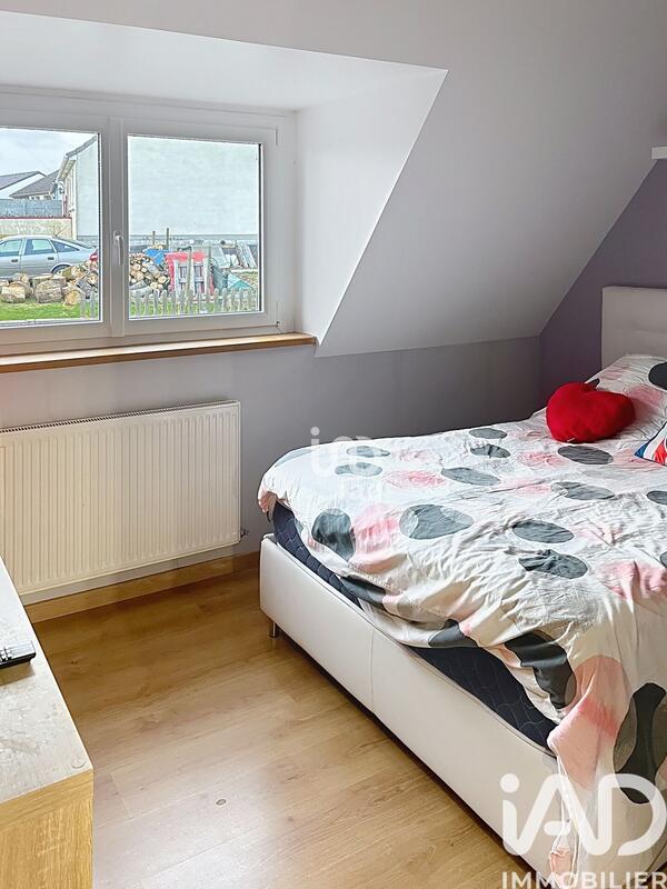 Maison - 83 m² - 5 pièces