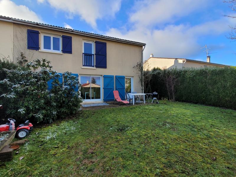 Maison - 114 m² - 6 pièces