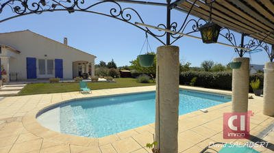 Maison - 144 m² - 6 pièces