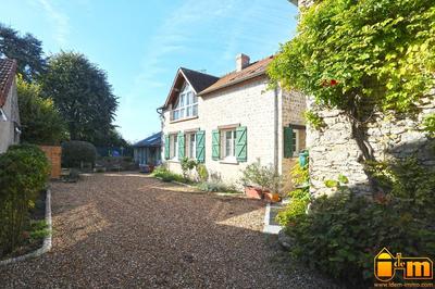 Maison - 190 m² - 5 pièces