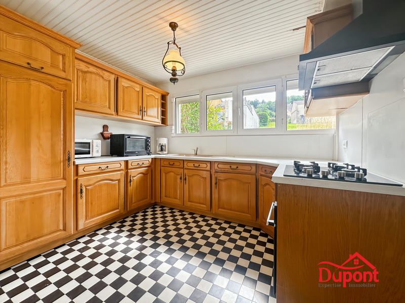 Maison - 145 m² - 6 pièces