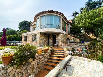 Maison - 165 m² - 5 pièces