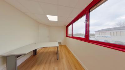 Bureau - 148 m² - 6 pièces