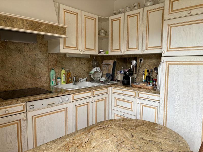 Maison - 213 m² - 5 pièces