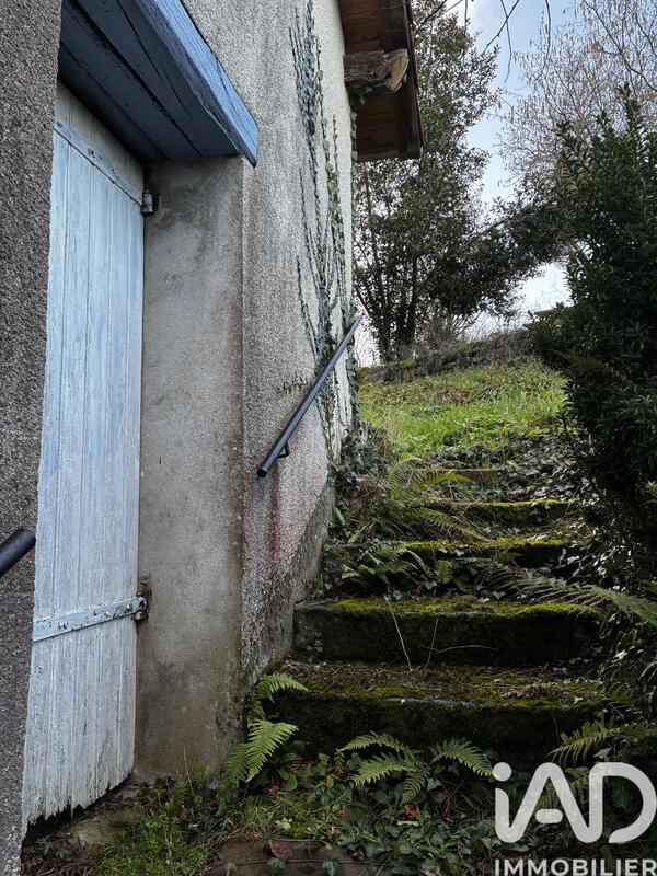 Maison de village - 221 m² - 10 pièces