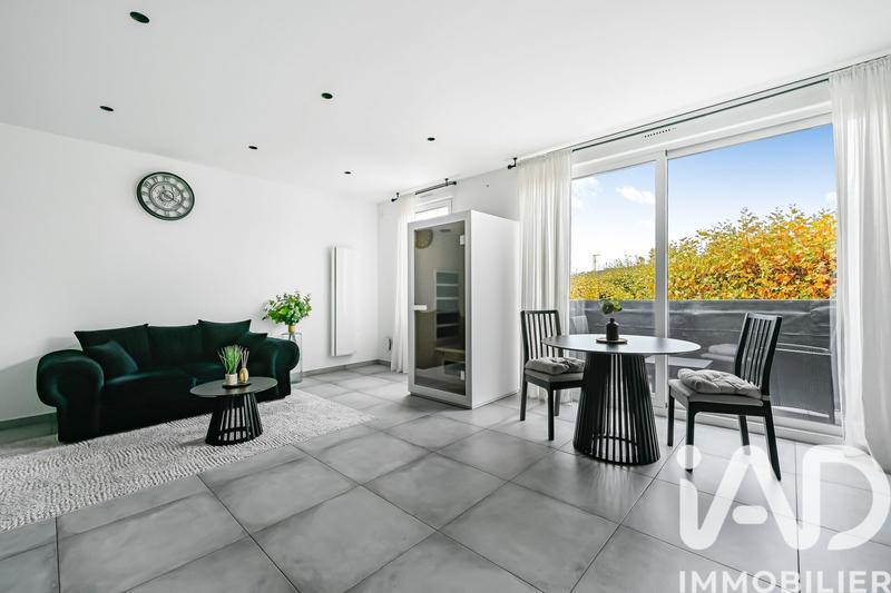 Appartement - 182 m² - 7 pièces