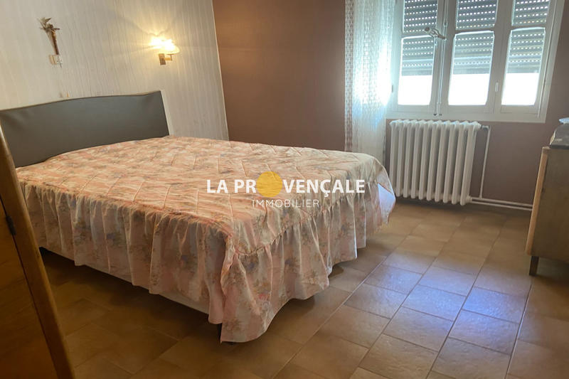 Maison - 82 m² - 5 pièces