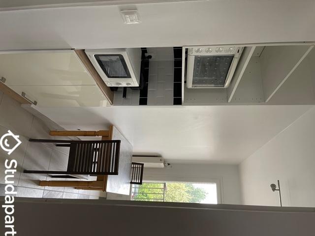 Chambre - 12 m² - 1 pièce