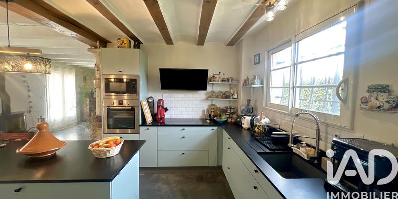 Maison - 209 m² - 7 pièces