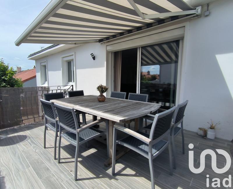 Maison - 88 m² - 4 pièces