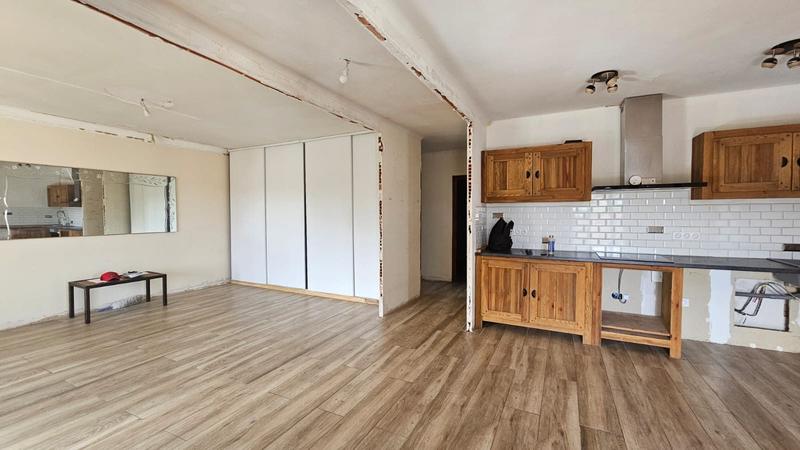 Maison ancienne - 210 m² - 6 pièces