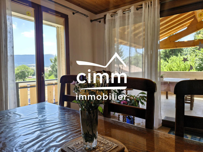 Maison - 111 m² - 5 pièces