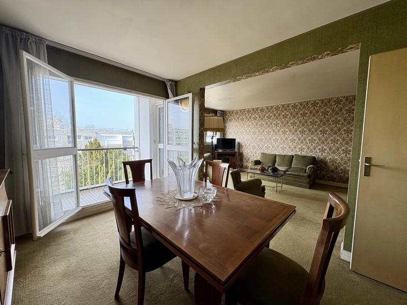 Appartement - 85 m² - 4 pièces