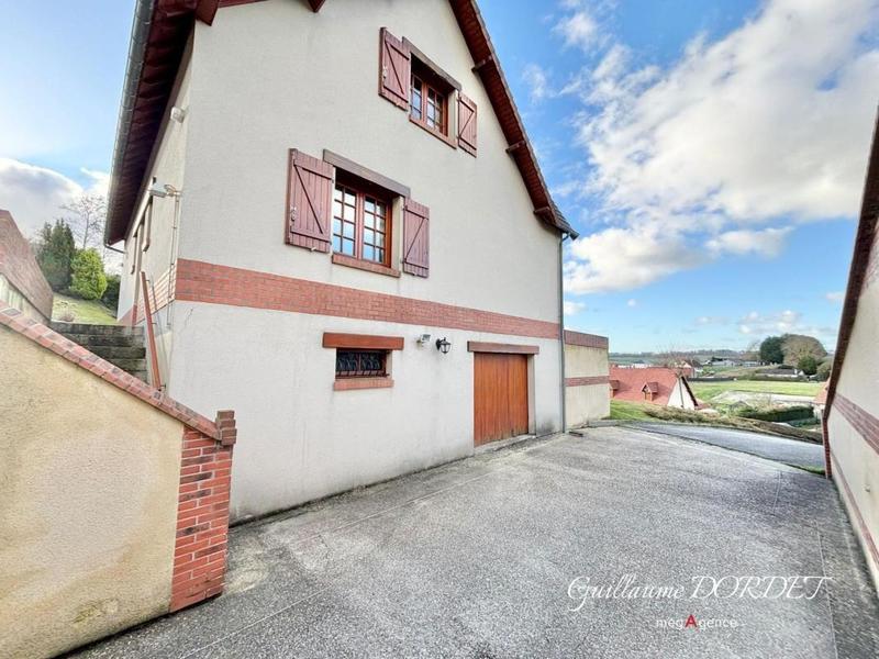 Maison traditionnelle - 112 m² - 3 pièces