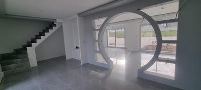 Maison - 142 m² - 6 pièces