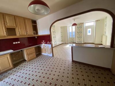 Maison - 171 m² - 8 pièces