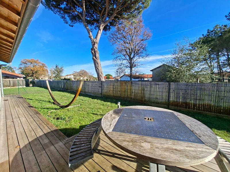 Maison - 95 m² - 5 pièces