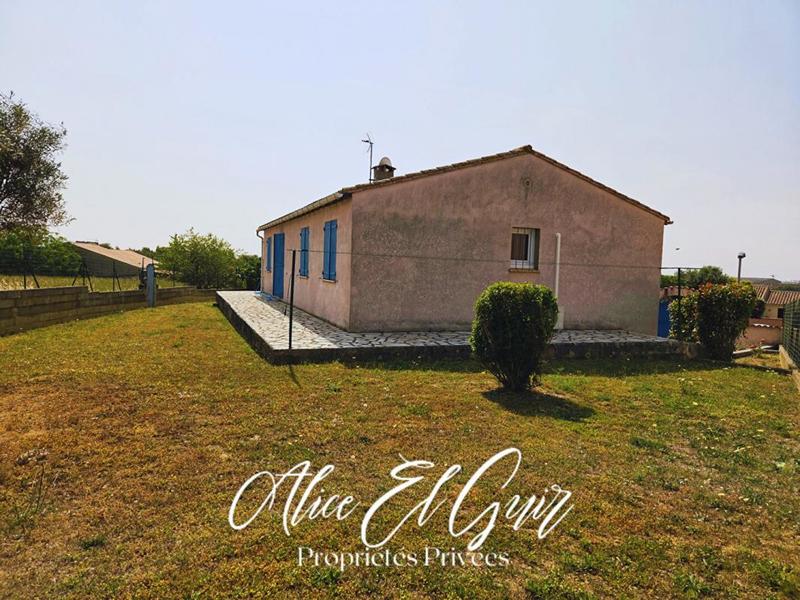 Maison - 96 m² - 5 pièces