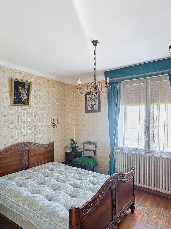 Maison - 86 m² - 5 pièces