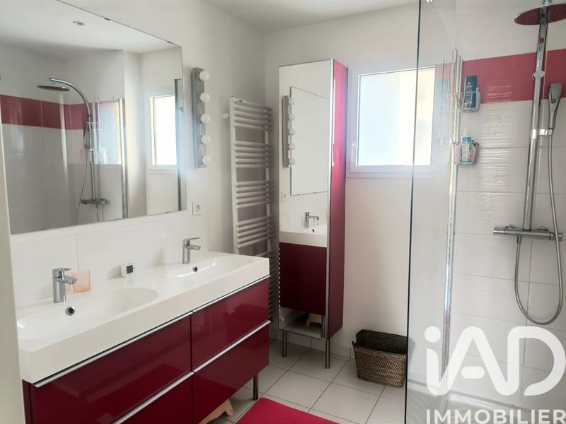 Maison - 163 m² - 6 pièces