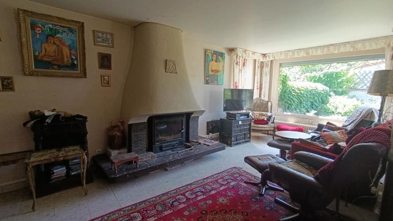 Maison - 213 m² - 12 pièces