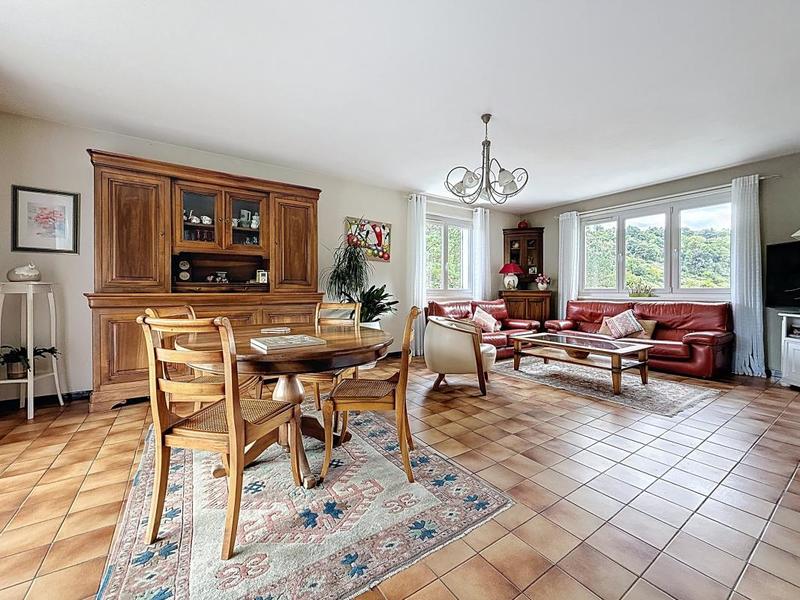 Maison - 108 m² - 4 pièces