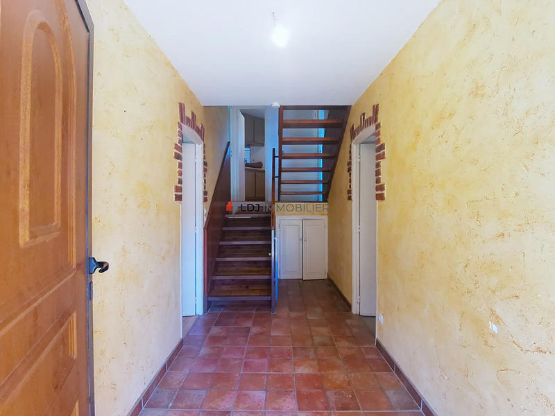 Maison - 97 m² - 5 pièces