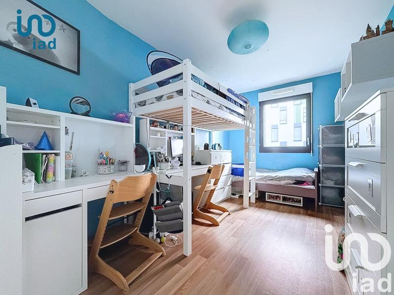 Appartement - 92 m² - 4 pièces