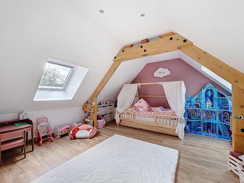 Maison - 101 m² - 6 pièces