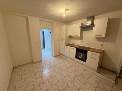 Maison - 70 m² - 5 pièces