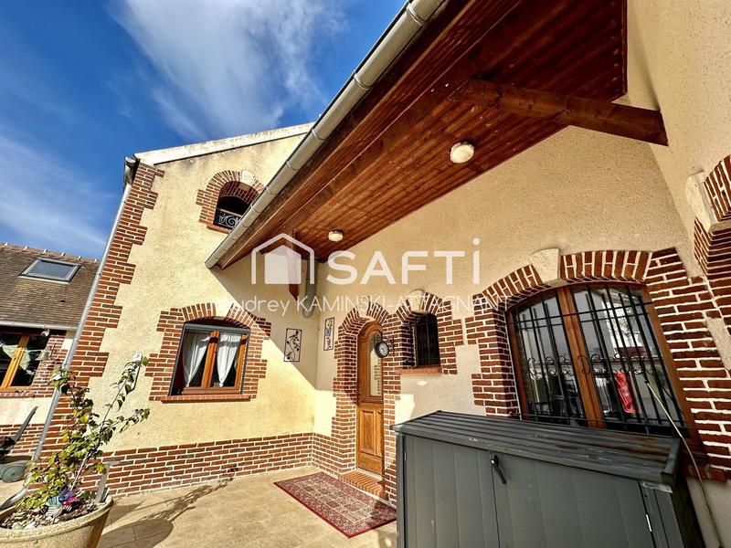 Maison - 121 m² - 4 pièces