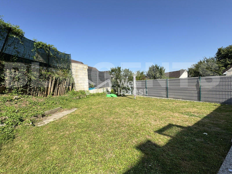 Maison - 98 m² - 5 pièces