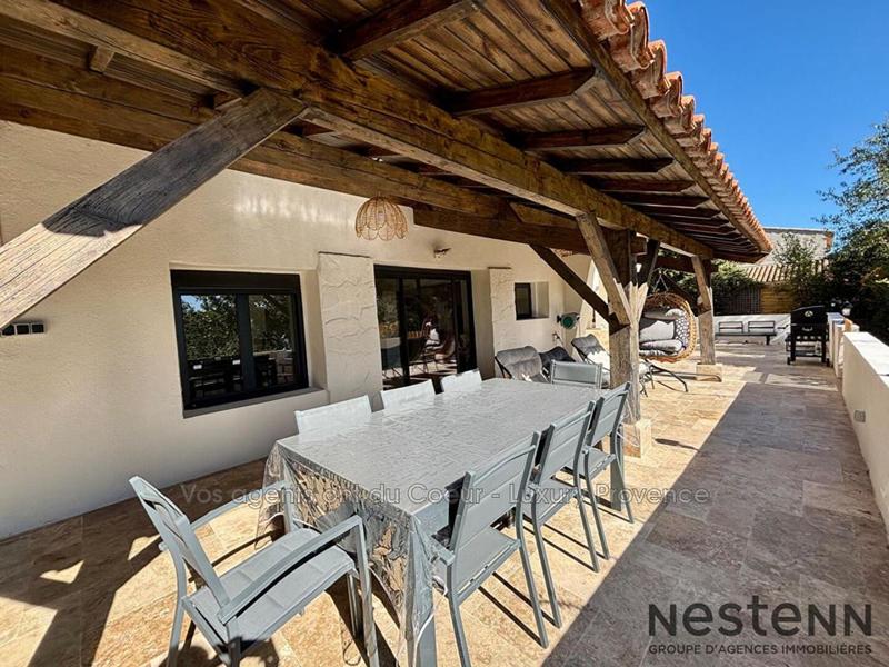 Propriété - 140 m² - 6 pièces