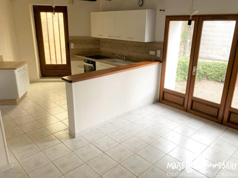 Appartement - 75 m² - 3 pièces