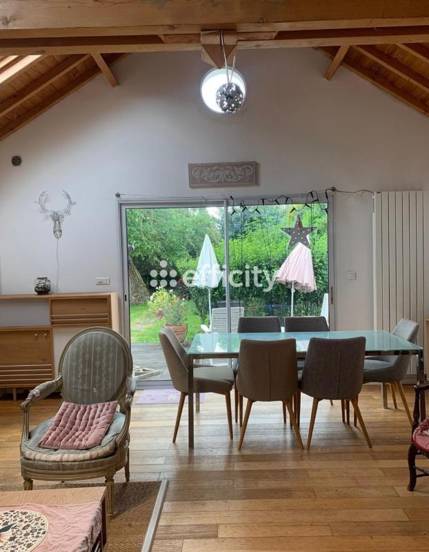 Maison - 126 m² - 5 pièces