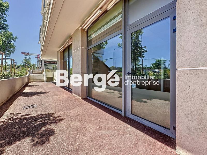 Local commercial - 165 m²