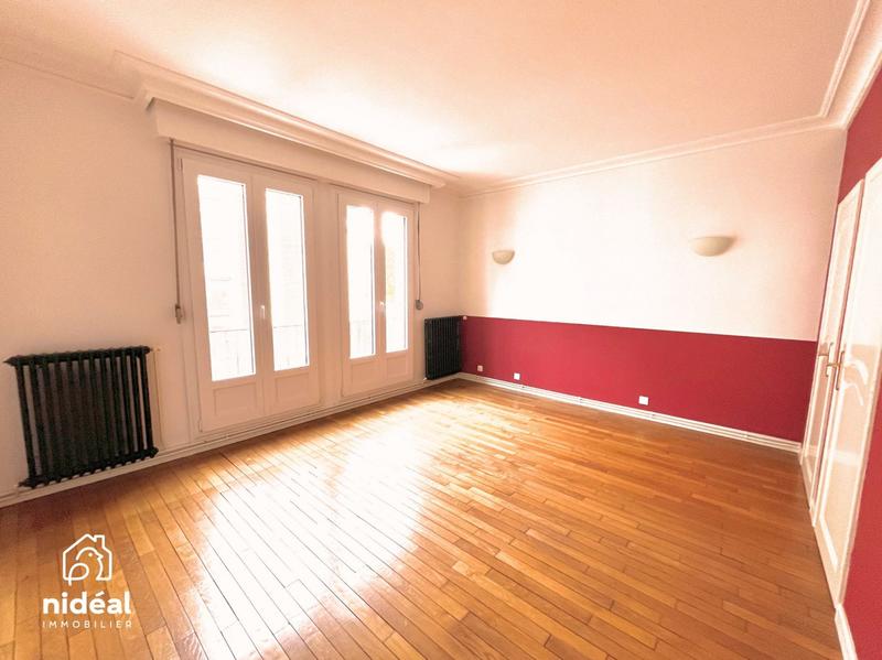 Appartement - 99 m² - 4 pièces