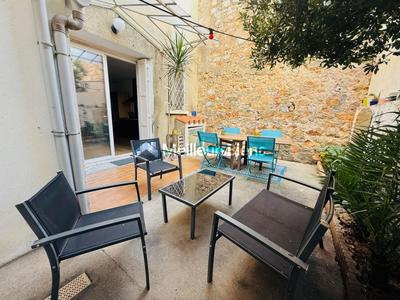 Maison - 182 m² - 7 pièces