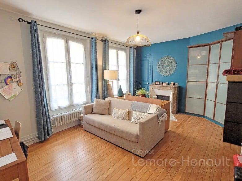 Maison de ville - 166 m² - 8 pièces