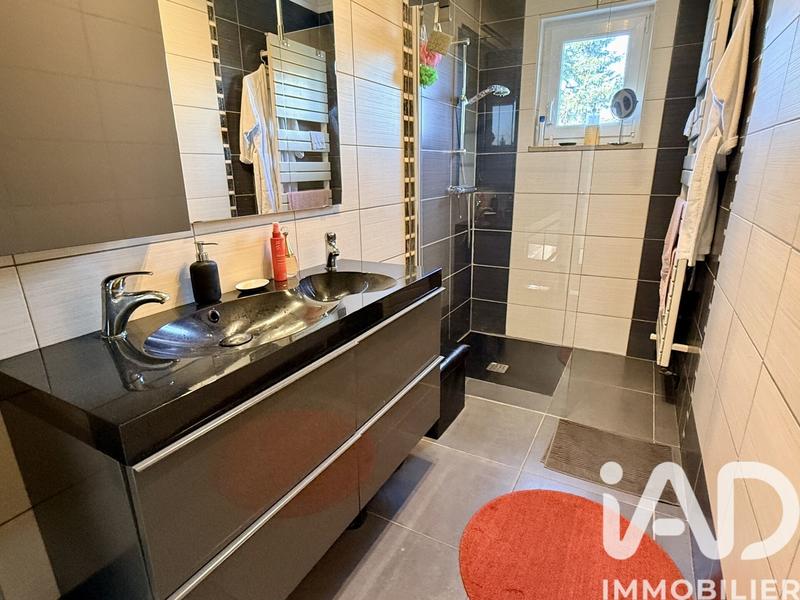 Maison - 135 m² - 5 pièces