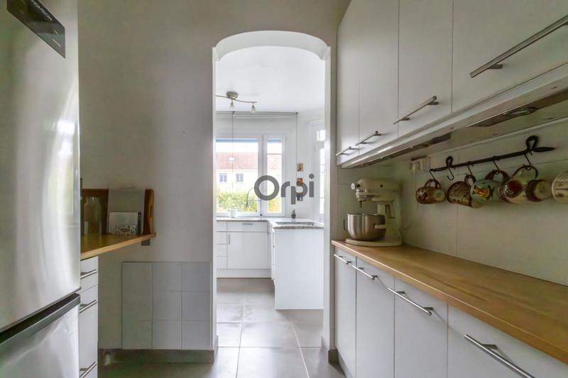 Maison - 105 m² - 4 pièces